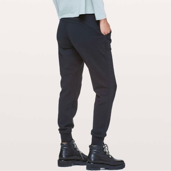 Lululemon Warm Down Jogger II *28" in Black - Picture 2 of 9